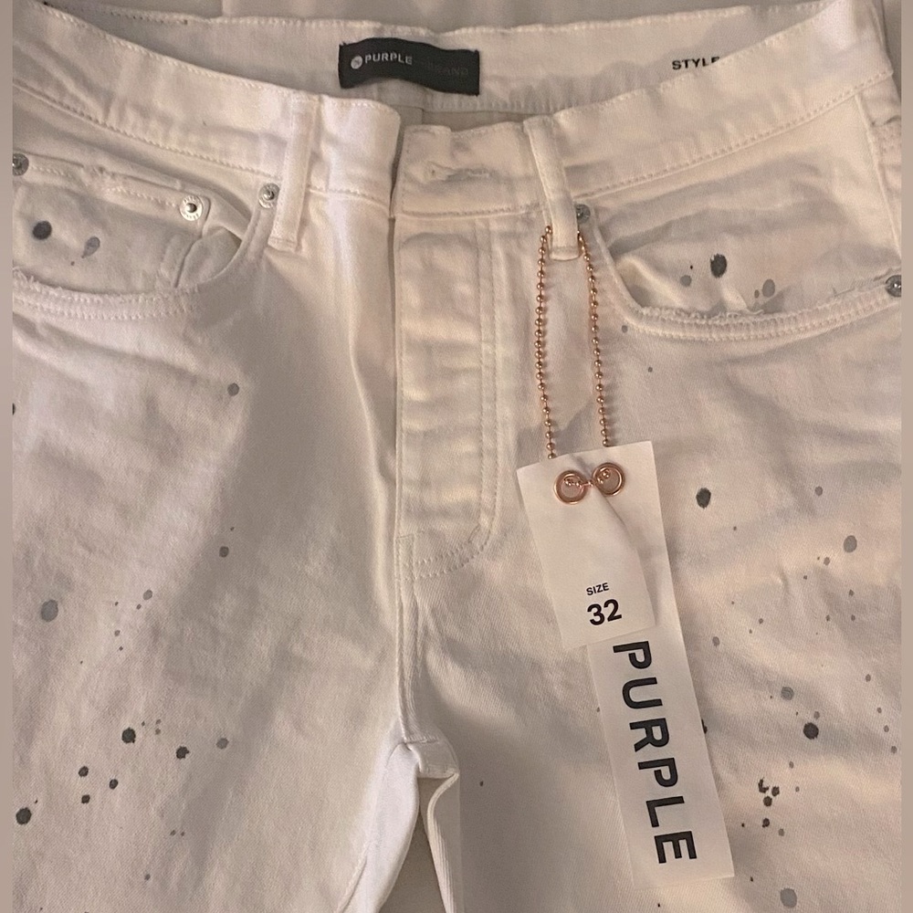 Purple brand jeans! Great condition Sz 32. Paint splatter, color white.